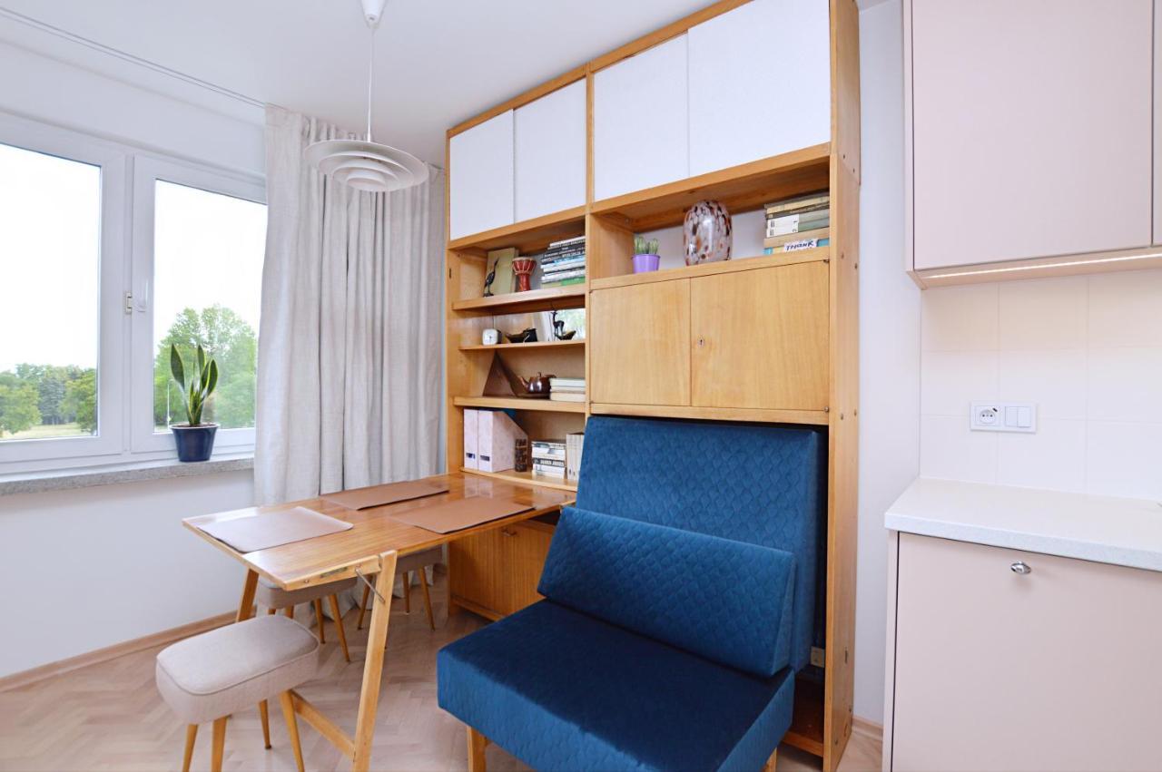 Apartment 1965